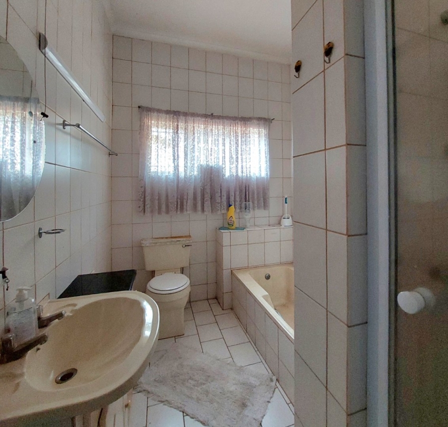 4 Bedroom Property for Sale in Upington Northern Cape